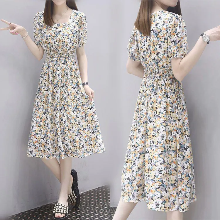 大码女2023夏季新款森系洋气连衣裙胖mm收腰遮肉中长款方领碎花裙
