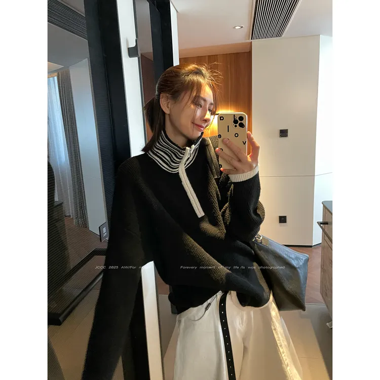 JCCC影子【立界】黑色绵羊毛混纺撞色条纹立领套头毛衣JE5PBS13