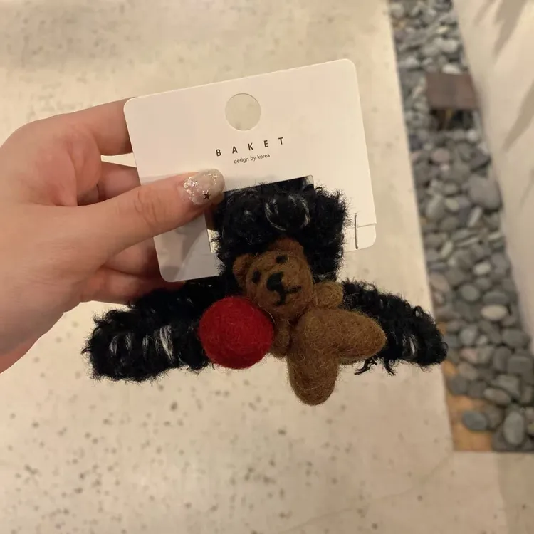 韩国东大门baket发饰羊毛毡小熊秋冬毛线抓夹