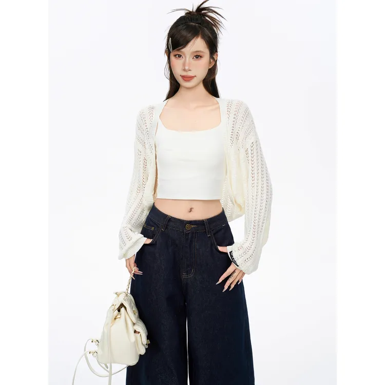 白色冰丝长袖镂空防晒针织开衫女夏季外搭薄款罩衫披肩设计感上衣