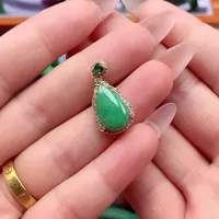 翡翠银S925镶嵌颈饰翡翠