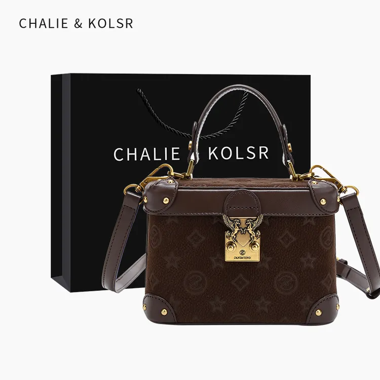 CHALIE&KOLSR复古高级感压花盒子包包女2025新款百搭时尚斜挎包