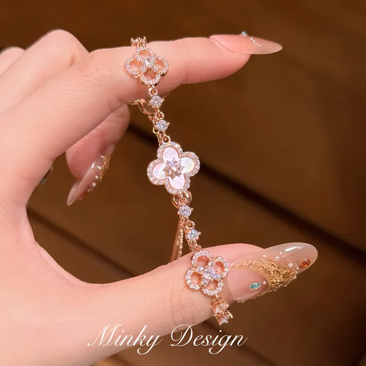 合成锆石手链 「四叶幻想」天然贝母四叶草手链满钻手串女小众手饰