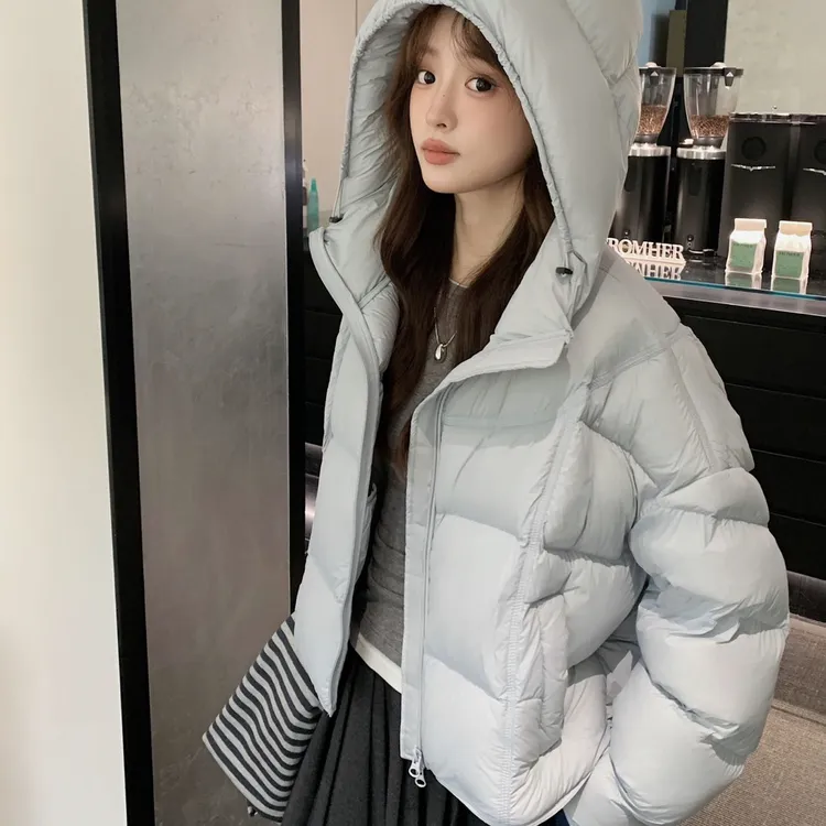 云朵泡芙连帽女冬季新款韩版小个子加厚保暖短款外套