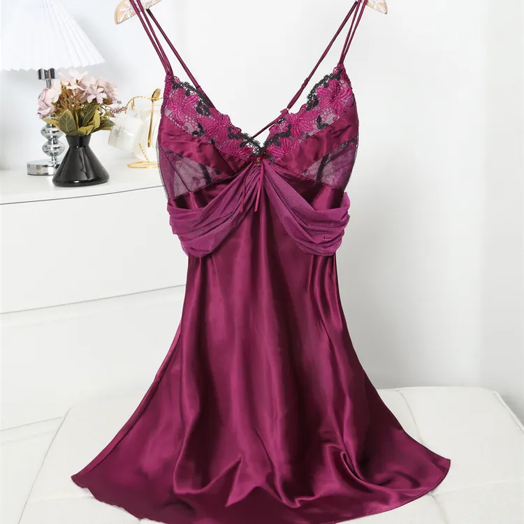 仿真丝性感蕾丝睡裙夏季女士显瘦薄款露背纯欲风睡衣