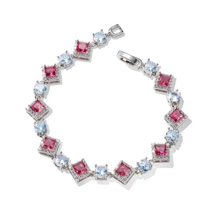 秋夏复古轻奢方糖手链女时尚气质精致几何锆网红通勤手饰秋冬初春