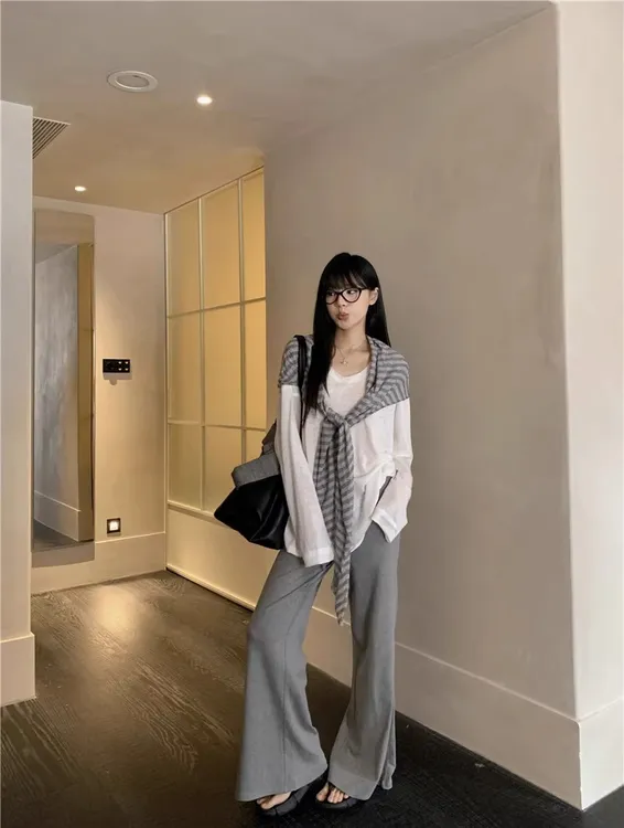 韩版慵懒风套装薄款长袖T恤女外搭条纹披肩夏季微喇裤长裤三件套