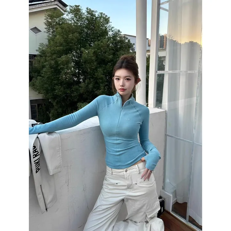 2025秋冬时尚潮半拉链半高领内搭打底女
