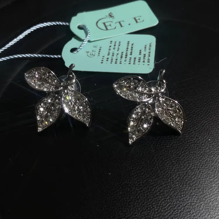 铜合金耳饰 Ete-18214超闪树叶满钻气质新娘婚纱礼服耳夹