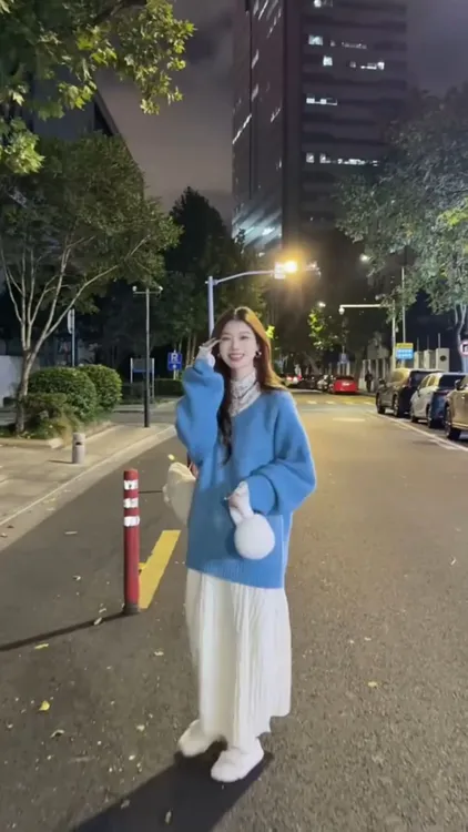 2025秋冬新款女韩系慵懒风宽松毛衣内搭高领打底显瘦百搭半身裙子