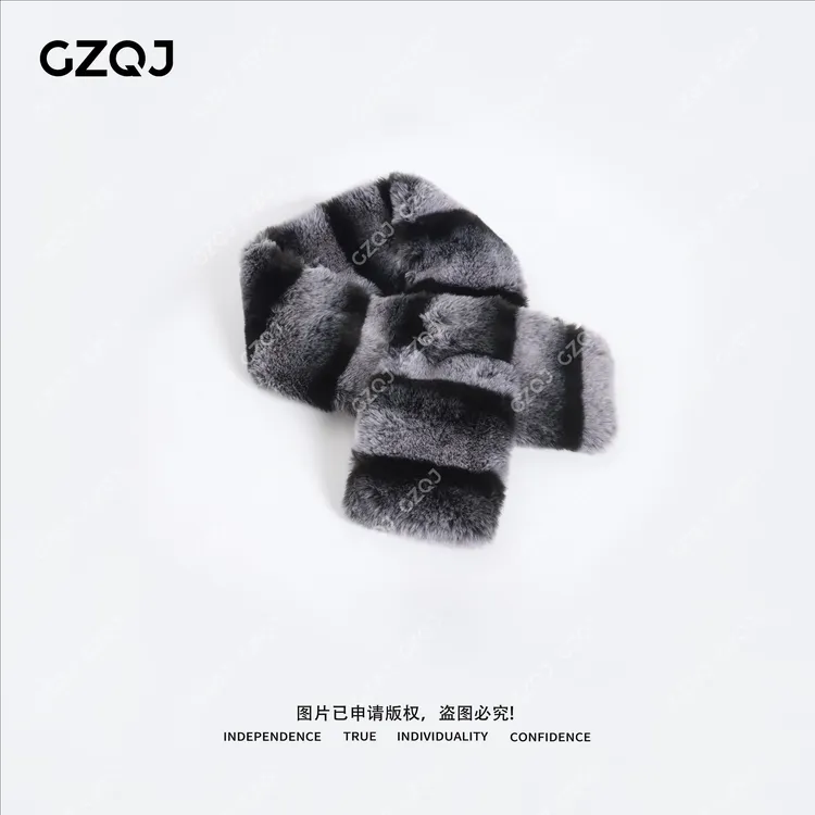 老琴私服【点睛之笔】冬季新款时尚獭兔毛百搭休闲条纹毛毛围巾1807