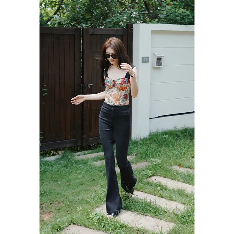 【ZOE】• 女神裤 •黑灰西裤扣中高腰牛仔喇叭裤设计感微喇显高显瘦