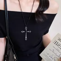 暗黑哥特十字架项链女复古小众甜酷辣妹吊坠轻奢高级感毛衣链长款