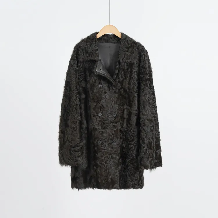 【鼎奢】胎湖羊100%绵羊皮轻薄0压感皮毛一体轻奢女士外套（252063）