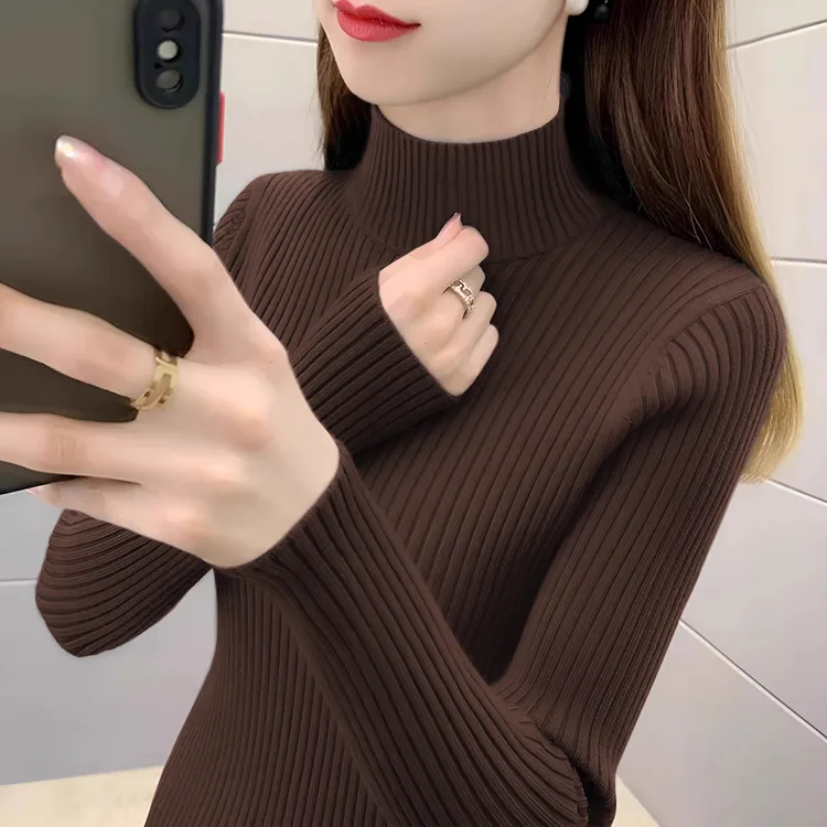 半高领内搭毛衣女2025冬季新款针织衫气质减龄厚款中领咖色打底衫
