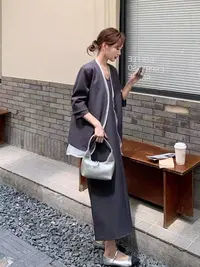 2025春季女生设计师款套装 COCOB0025801