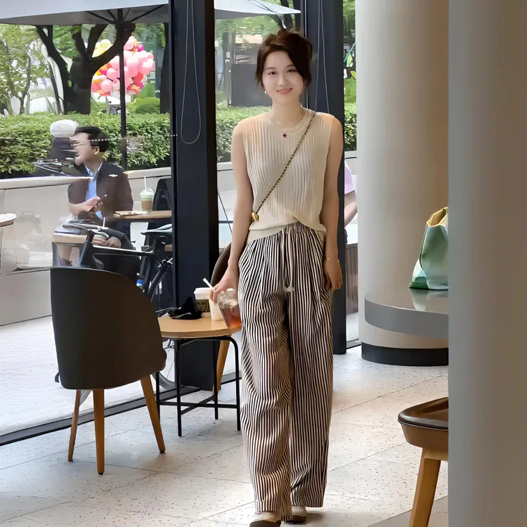 甜辣无袖针织背心女夏季外穿镂空设计感交叉露背设计感冰丝小上衣
