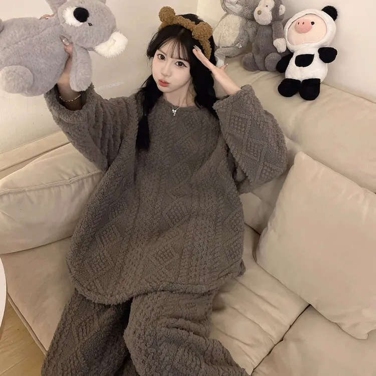 2025新款珊瑚绒睡衣冬季女款加绒加厚法兰绒秋冬款家居服休闲套装