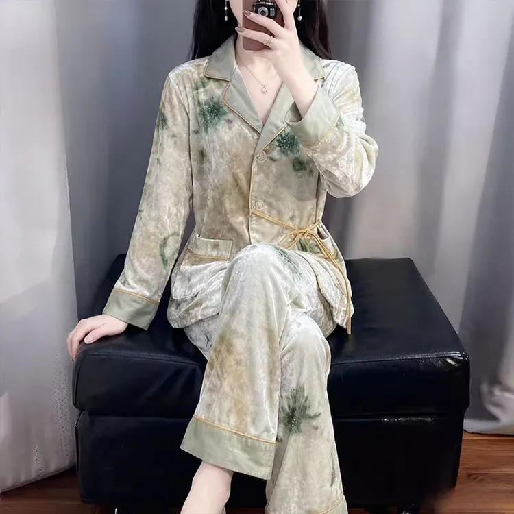 tpvl2025新款金丝绒睡衣女秋冬季新中式国风家居服长袖套装可外穿