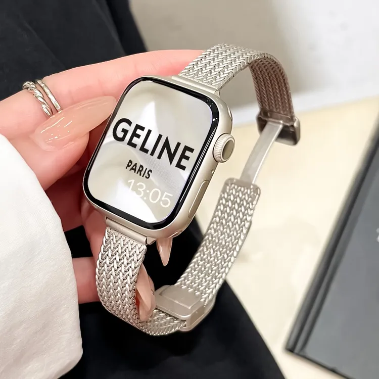 适用iwatchS10新款苹果S9表带se手表S8金属麦穗磁吸7细款高级女款