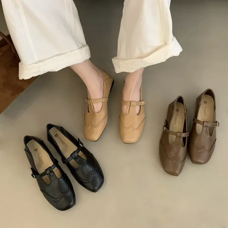 爆款软底T字带韩版单鞋早秋平底鞋百搭鞋子软底小皮鞋学生女单鞋