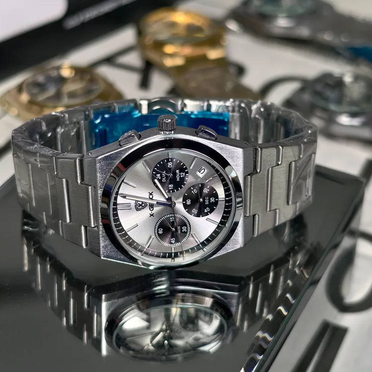 瑞士品牌手表男士复古休闲多功能运动钢带男士手表三眼六针腕表男