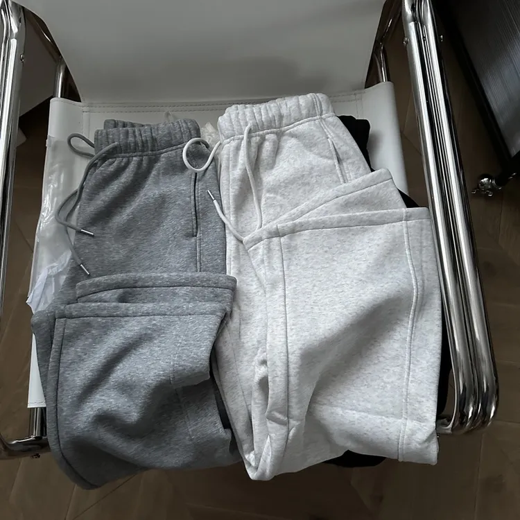 冬日保命裤 简约基础的松紧腰抽绳阔腿卫裤 松弛感宽松两穿运动裤