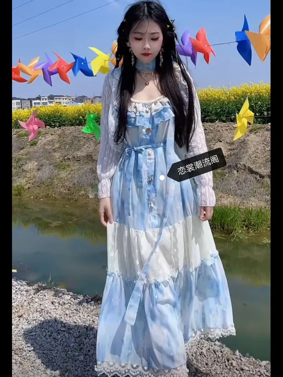 油画国风气质蓝色新款吊带裙夏季印花度假连衣裙长裙裙子波西米亚