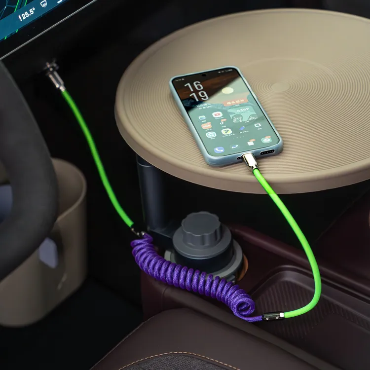 蔚来萤火虫加装改装前排仪表台点烟器基座 typec高功率供电基座