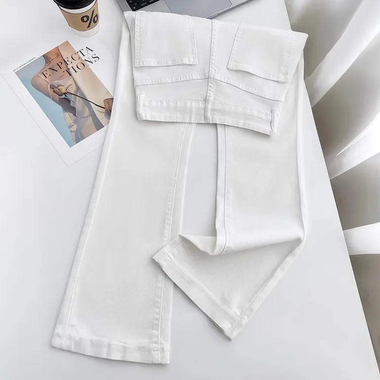 白色莱赛尔天丝微喇牛仔裤女2025年夏季薄款黑色高腰显瘦喇叭裤子