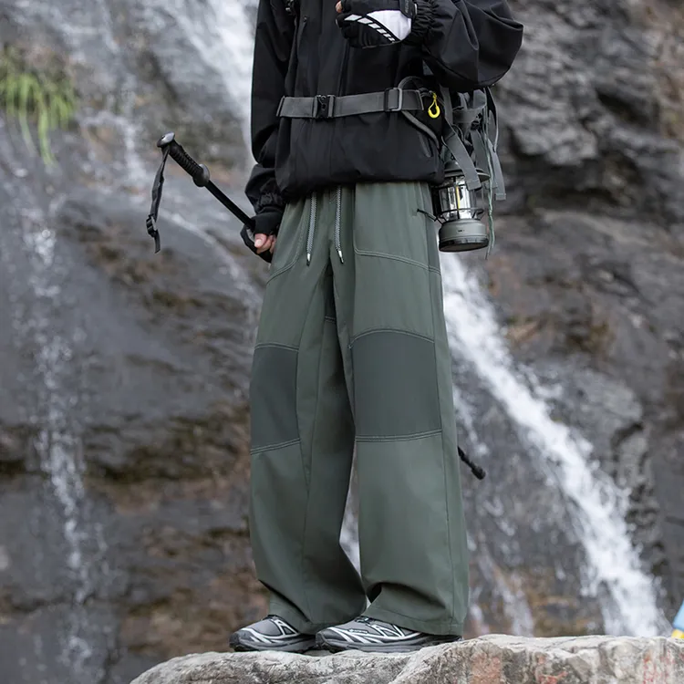 青年潮牌直筒裤简约风登山裤秋季冲锋裤工装裤休闲裤防泼水薄款
