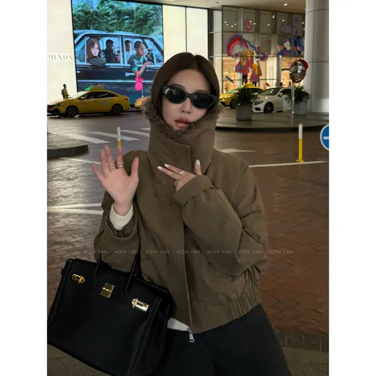 【瑰丽小姐】“90%白鹅绒”高品重工羊羔毛领可拆卸派克羽绒外套25981