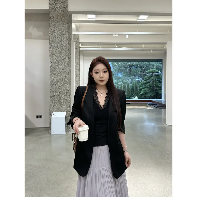  琪琪怪怪大码女装【高阶公式】时髦高级感缎面西装外套C13369QQ