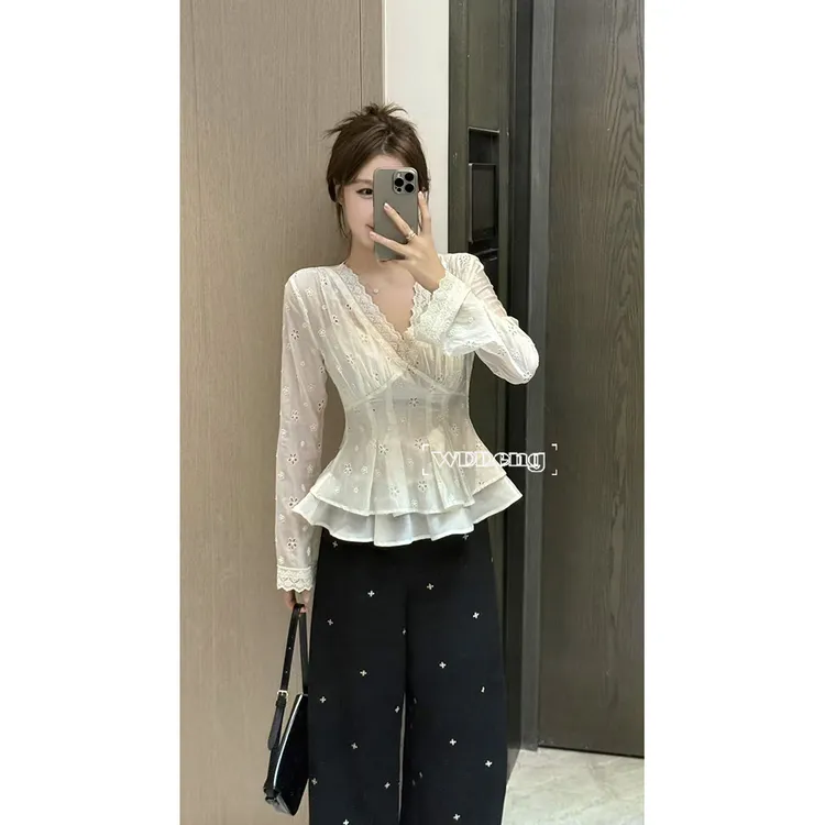 清清款王等等【法式茶歇】原创90%莱赛尔长袖镂空衬衫U225C12068