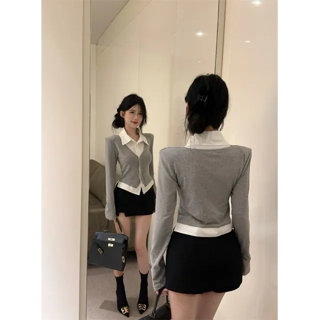 法式灰色洋气修身撞色假两件设计感T恤女秋韩系排扣短款长袖上衣
