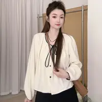 秋季撞色花边下摆蝴蝶结系带上衣配花边裤