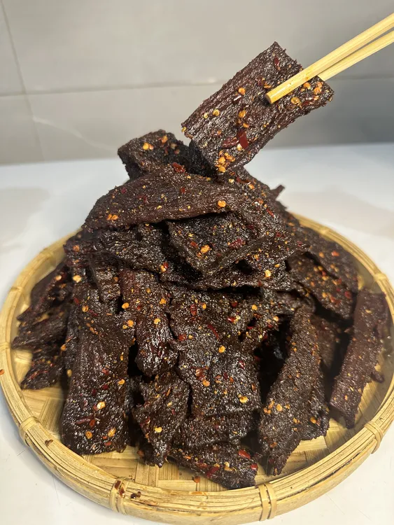 德宏保月傣家牛干巴麻辣口味