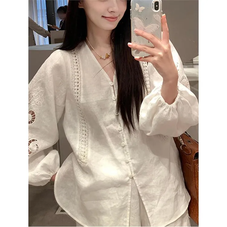 今年流行的漂亮衬衫法式高级小众独特别致绝色镂空上衣女夏款洋气