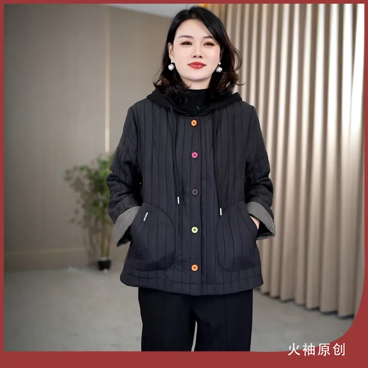 火袖G2065中老年女装单排扣短外套女秋冬新款休闲连帽外穿上衣