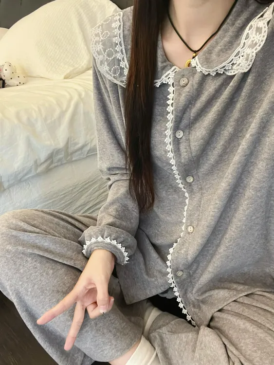 韩版少女简约德绒蕾丝花边睡衣女秋冬季新款套装居家服爆款可外穿