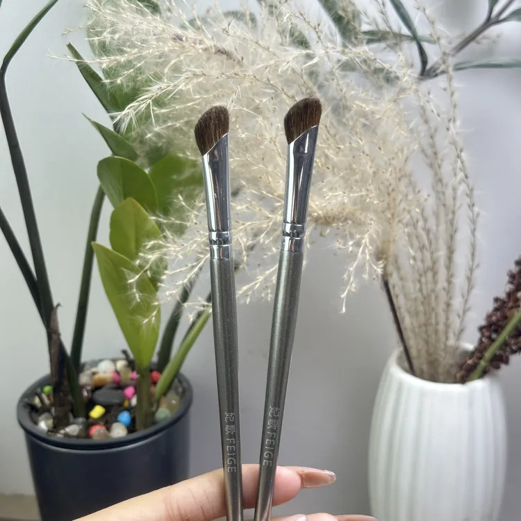 镰刀鼻影刷马毛精准斜头山根修容刷鼻子晕染刷阴影刷沧州化妆刷