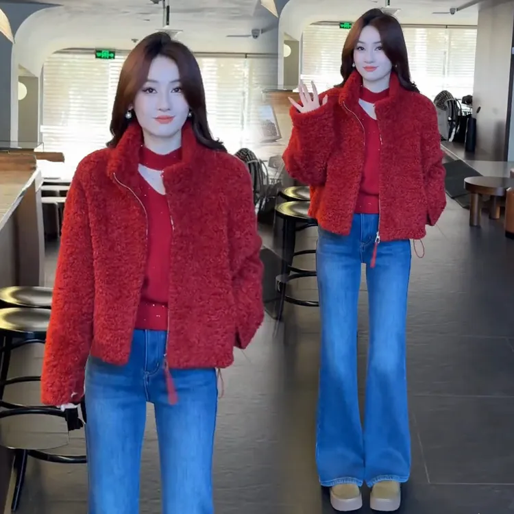 时尚羊羔毛短款外套女2025冬季新款韩版洋气加厚皮毛一体保暖上衣