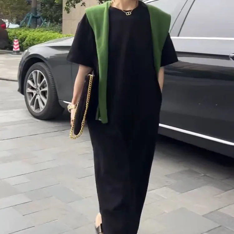 2025春夏新款时尚显瘦气质女士网红洋气两件套百搭款K8165