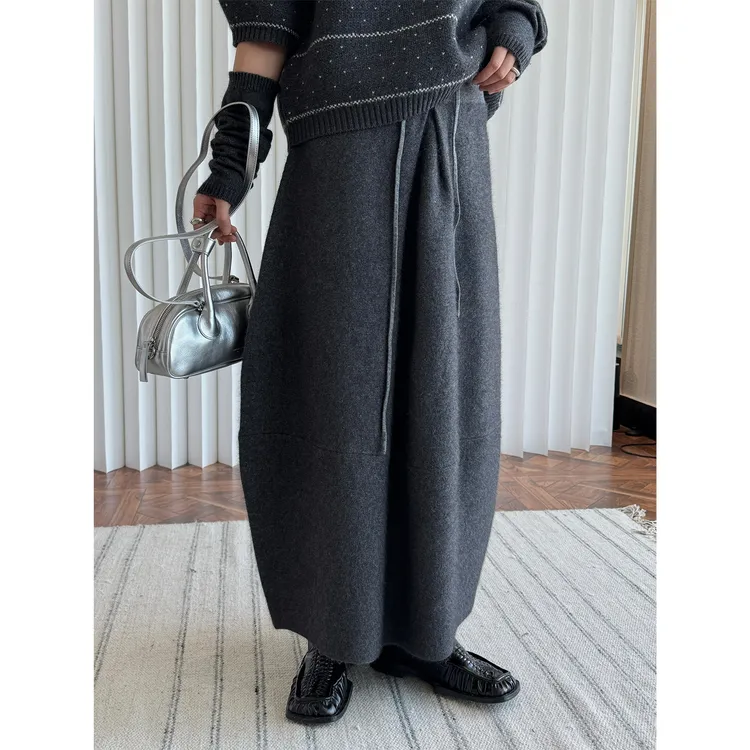 春季新款韩版时髦文艺花苞羊毛半身裙柔软细腻休闲长裙女