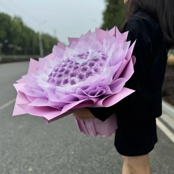 99朵苏醒玫瑰大花束香皂永生花生日礼物情人节定婚纪念告白花束