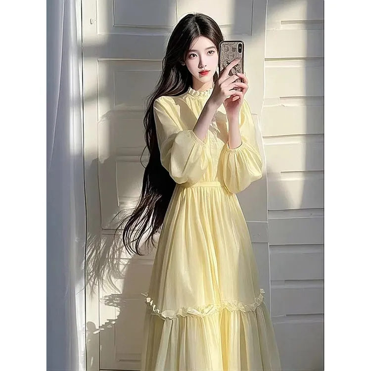 Q2025年春季法式气质名媛高端女神范高级感漂亮独特黄色收腰连衣