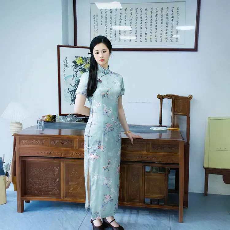  春绾梅原创桑蚕丝旗袍《婉颜》气质显瘦时尚中长款修身双层中国风
