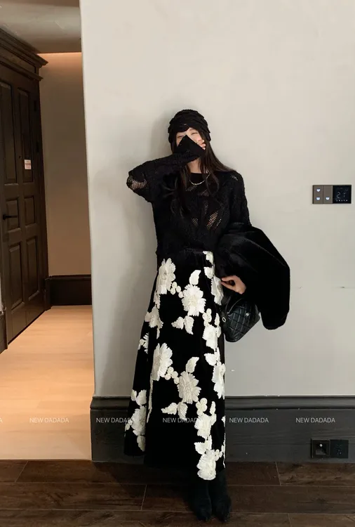 利达 NEW DADADA 法式收腰气质休闲设计感修身显瘦半身裙QEM2106