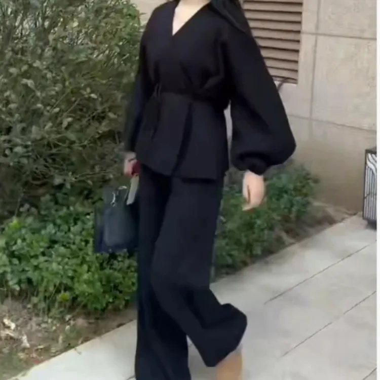 新款时尚显瘦气质女士两件套