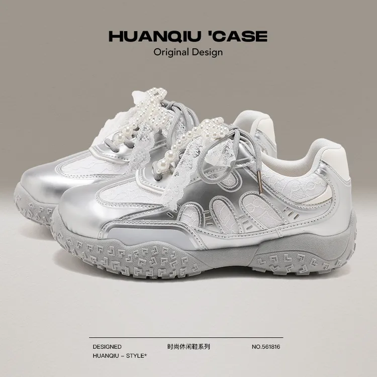 环球增高德训鞋2025秋季百搭厚底爆款小白鞋小众个性休闲运动鞋